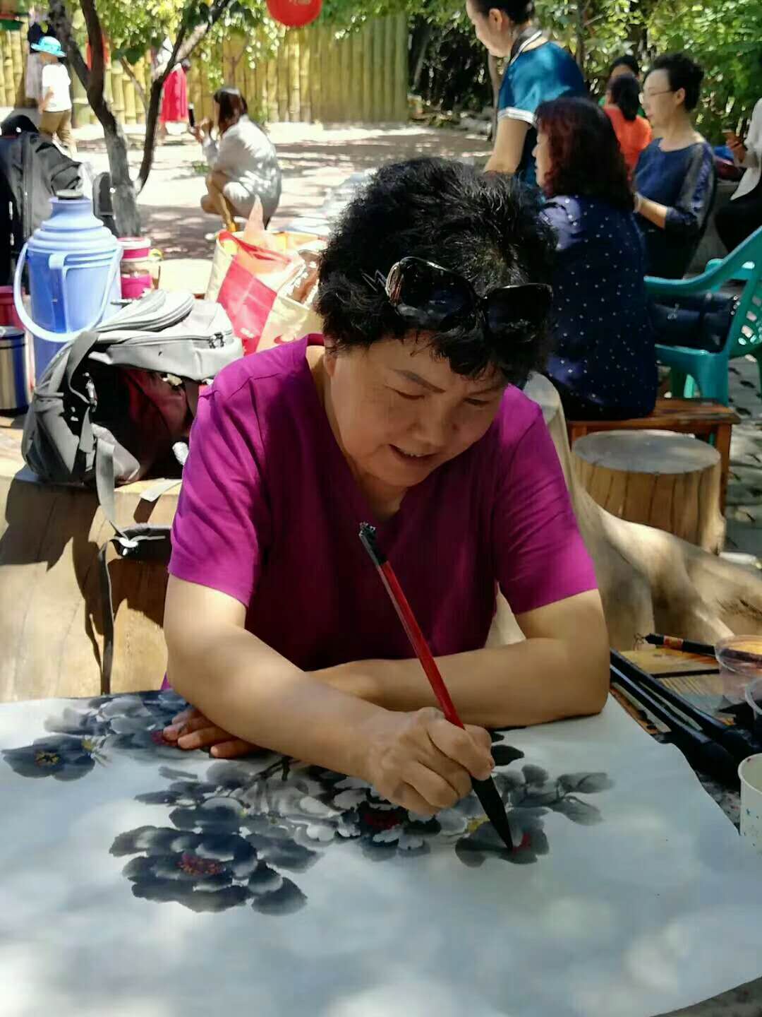 画家周金凤个人艺术资讯