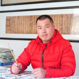 王方伟